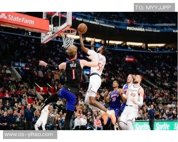 快船与猛龙常规赛对决精彩回顾及赛后分析